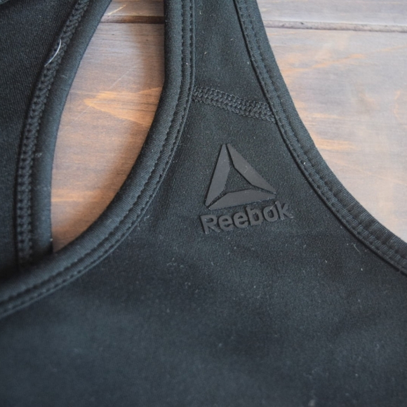 ๐ค5for30๐ค Reebok Sports Bra - Picture 3 of 3